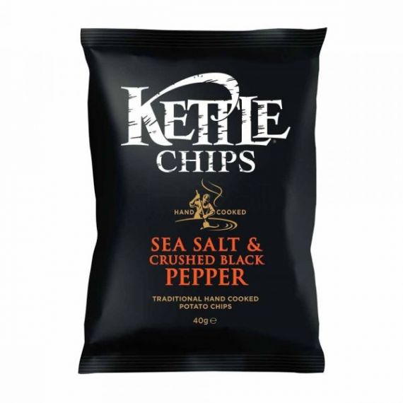 Patatas fritas con Sal y Granos de Pimienta Negra Molida 40gr. Kettle Chips. 18 Unidades